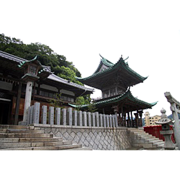 甲宗八幡宮 外観３